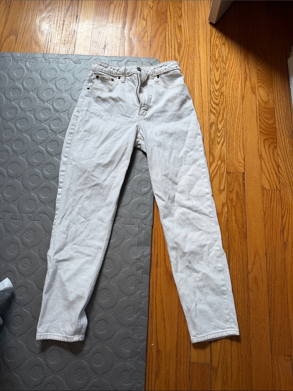 Abercrombie & Fitch Curve Love high waisted Mom jeans